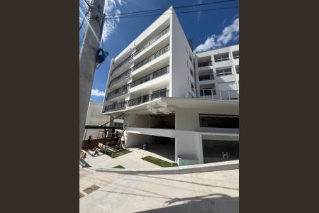 8_photo/9527425191.42fc04046762a4be-ATLAS-eabebd27-e182-40cf-a6cd-310e9524b72c.jpg de apartamento à venda com 2 quartos, 81m² em Cachoeira do Bom Jesus, Florianópolis