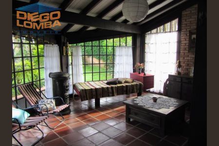 12_photo/9527425297.9845a183adc4e21d-ATLAS-65b98f73-301e-4ac8-90c8-42e39753d312.jpg de apartamento à venda com 7 quartos, m² em Cachoeira do Bom Jesus, Florianópolis