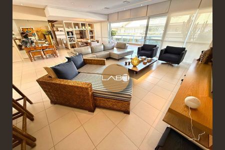 2_photo/95274252f7.0c3382eed11ceb7b-ATLAS-3efb9548-c644-4ce7-be2d-0fe5baee2a72.jpg de apartamento à venda com 4 quartos, 400m² em Canasvieiras, Florianópolis