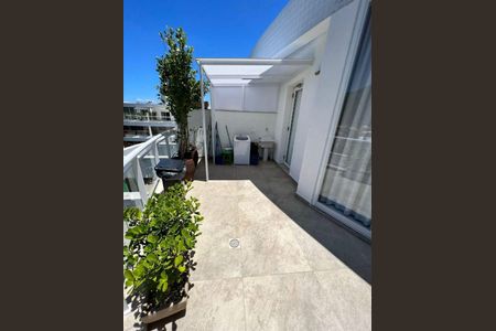 7_photo/9527425885.cbafe91a9565f2dc-ATLAS-e7522480-e386-4f73-8a70-dd5fe98d8ed6.jpg de apartamento à venda com 3 quartos, 318m² em Cachoeira do Bom Jesus, Florianópolis