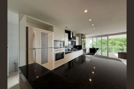 16_photo/9527425885.df44e84b66e5cde8-ATLAS-2774b531-d9a2-46b4-b00e-36653abf2d2d.jpg de apartamento para alugar com 4 quartos, 140m² em Cachoeira do Bom Jesus, Florianópolis