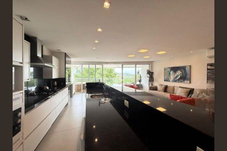 14_photo/9527425885.df44e84b66e5cde8-ATLAS-ec726078-8d70-40e6-907d-e0c016f7853f.jpg de apartamento para alugar com 4 quartos, 140m² em Cachoeira do Bom Jesus, Florianópolis