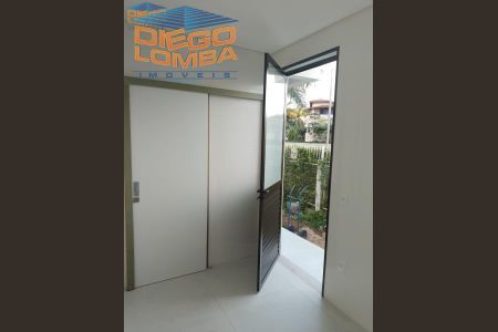 8_photo/95274258af.4073f2e37c8c9f05-ATLAS-28d79ce7-9ecd-4e22-857b-725f2662b5d3.jpg de casa à venda com 4 quartos, 288m² em Canasvieiras, Florianópolis