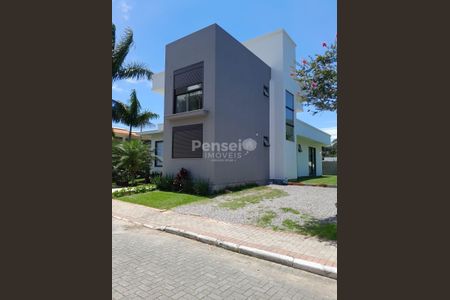 3_photo/95274258af.fd0ad008d73875c3-ATLAS-892ee016-3486-4edb-aef9-02b06f7dbc41.jpg de casa à venda com 4 quartos, 220m² em Canasvieiras, Florianópolis