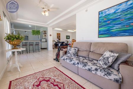 5_photo/95274258bb.9c896a8965f7012e-ATLAS-52c349a1-98b7-4e71-8da1-6d2b3c65ca77.jpg de casa à venda com 5 quartos, 304m² em Canasvieiras, Florianópolis