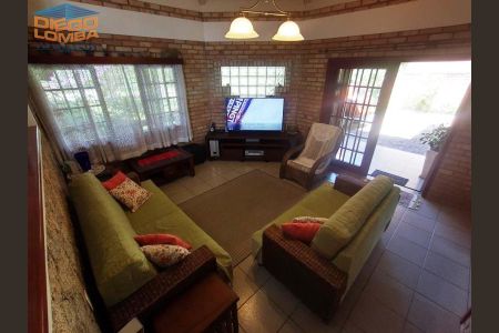 4_photo/9527425a25.fe96b63aec789ef1-ATLAS-fa9310f9-c1da-4dd9-b364-0c631ae5018f.jpg de casa à venda com 4 quartos, 215m² em Cachoeira do Bom Jesus, Florianópolis