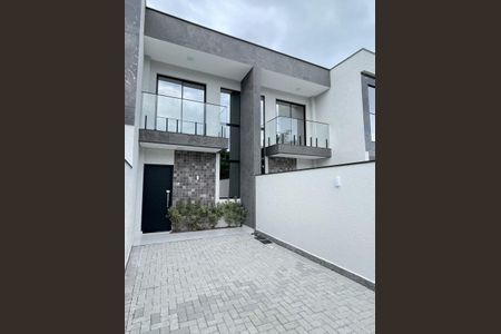 8_photo/9527425aef.bb2cfda027800a9a-ATLAS-4aa2220e-dc61-4d0f-9dc0-e9b1214ab7e3.jpg de casa à venda com 2 quartos, 135m² em Ponta das Canas, Florianópolis