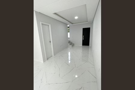 8_photo/9527425aef.bb2cfda027800a9a-ATLAS-d9edb307-17f5-40c9-835d-e3228ba70d1a.jpg de casa à venda com 2 quartos, 135m² em Ponta das Canas, Florianópolis