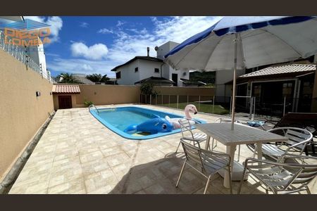 11_photo/9527425b03.df2406aa61ba3211-ATLAS-423f26b8-7487-4ee0-a38c-856c34ddc383.jpg de casa à venda com 4 quartos, 613m² em Ponta das Canas, Florianópolis