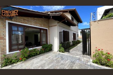 12_photo/9527425b03.df2406aa61ba3211-ATLAS-4284b790-878f-4994-a2be-643ea4ff92f1.jpg de casa à venda com 4 quartos, 613m² em Ponta das Canas, Florianópolis