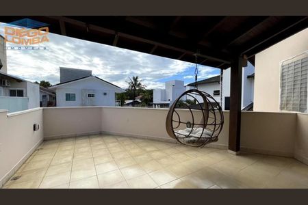 38_photo/9527425b03.df2406aa61ba3211-ATLAS-49c7f562-50f9-479b-bf4f-eefb598a8c2b.jpg de casa à venda com 4 quartos, 613m² em Ponta das Canas, Florianópolis