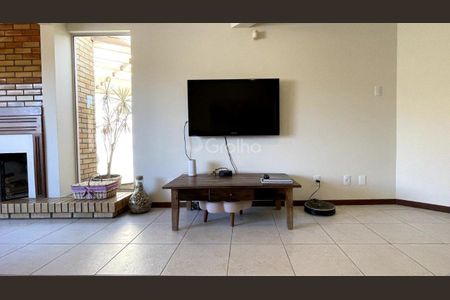 6_photo/9527425b13.7d44486df2fbe63f-ATLAS-bb3b7c48-39f7-41b0-a4ef-28f195377f28.jpg de casa à venda com 4 quartos, 308m² em Ponta das Canas, Florianópolis