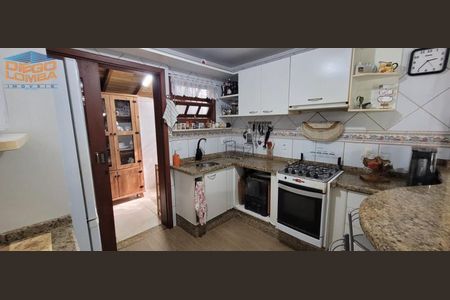 43_photo/9527425b75.0524c8510f0f8401-ATLAS-d340c404-9ff5-46eb-a3e4-ebe8d1d5c6f8.jpg de casa à venda com 6 quartos, 70m² em Cachoeira do Bom Jesus, Florianópolis