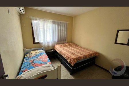 25_photo/9527425bc9.b7347d26df9c9a5c-ATLAS-26000cc8-4dcf-43c5-a0ed-a2b3e7853c3e.jpg de casa à venda com 5 quartos, 220m² em Canasvieiras, Florianópolis