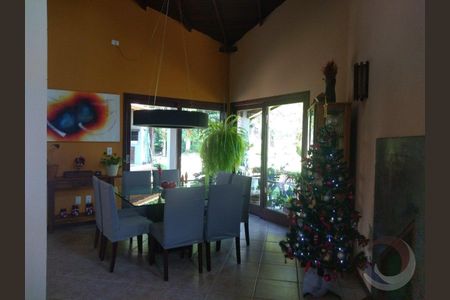 8_photo/9527425bc9.b7347d26df9c9a5c-ATLAS-b26de7bd-f267-44a8-95ea-bc6ef078a3c2.jpg de casa à venda com 5 quartos, 220m² em Canasvieiras, Florianópolis