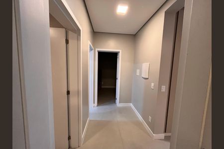 4_photo/9527427325.349feca12b05b6b6-ATLAS-3f35b0b3-cdac-4ba2-a5ca-d5bbf1bd6db9.jpg de apartamento à venda com 3 quartos, 97m² em Ingleses Norte, Florianópolis