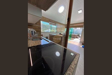 4_photo/95274273a9.5ec2dfd17737fedf-ATLAS-bf2d16ea-5841-4241-8566-c9e3f4c1b86e.jpg de apartamento à venda com 4 quartos, 180m² em Ingleses Norte, Florianópolis