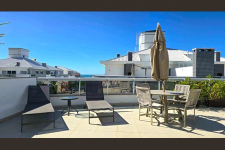 17_photo/95274273b3.f844d2caa348b5a8-ATLAS-4eba2f12-104c-461b-82e3-c405b4ccdd9c.jpg de apartamento à venda com 3 quartos, 229m² em Ingleses do Rio Vermelho, Florianópolis