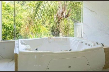 27_photo/9527428985.4f48e483d4bcdc3b-ATLAS-e893fde2-03b5-41f3-8b99-9e377f6d2ad7.jpg de casa à venda com 7 quartos, 970m² em Praia Brava, Florianópolis