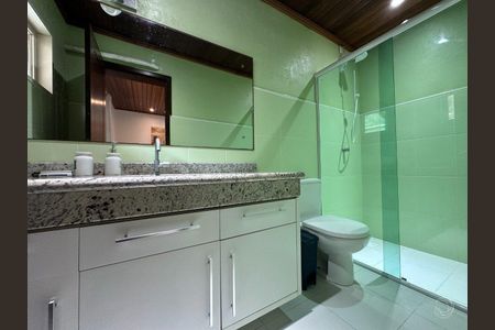 32_photo/9527428a31.ea44b0009f7abdef-ATLAS-dfb9ef7d-c468-405b-bc78-6b8858c9e98f.jpg de casa à venda com 4 quartos, 213m² em Praia Brava, Florianópolis