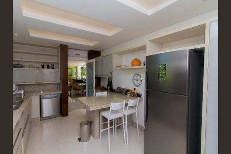 18_photo/9527428a35.f7b46fd9919be053-ATLAS-cf7bd830-ab78-4acd-8bab-949bfe7a06f3.jpg de casa à venda com 5 quartos, 1097m² em Praia Brava, Florianópolis