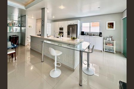 35_photo/9527428bbb.ba3e4f1a03d92c8a-ATLAS-a8124aa2-8d2d-4bb0-aa02-f3d21b69af95.jpg de casa à venda com 4 quartos, 341m² em Praia Brava, Florianópolis