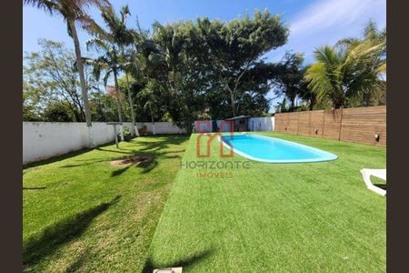 11_photo/9527428bcb.78ea92cc55484ae4-ATLAS-5b0d91c7-cfb7-435b-9f5a-c4c5b6a8e2a1.jpg de casa para alugar com 5 quartos, 675m² em Praia Brava, Florianópolis