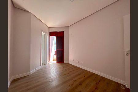 4_photo/9527428c4d.8bfa493eca61461d-ATLAS-e50c020e-e2fb-424d-aa40-457ffcb13cfe.jpg de apartamento à venda com 2 quartos, 77m² em Praia Brava, Florianópolis