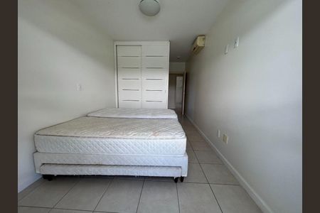 5_photo/9527428d0b.a4ed1e318059657b-ATLAS-16e220ae-1fdc-4f29-9bc7-4e8e7a688cae.jpg de apartamento à venda com 4 quartos, 200m² em Praia Brava, Florianópolis