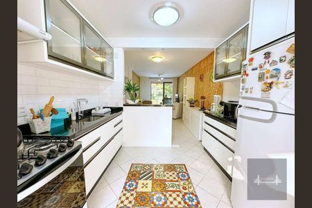 1_photo/9527428d0d.1ee0e9cd6832c38c-ATLAS-cf4f832d-3f0a-4323-b7ba-3fc024be771f.jpg de apartamento à venda com 3 quartos, 148m² em Praia Brava, Florianópolis