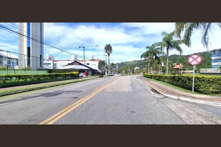 31_photo/95274292ed.b32ed00eb66ee6ab-ATLAS-2d689cc1-ba53-4efa-8d5a-4dc0477c8ad0.jpg de apartamento para alugar com 3 quartos, 91m² em Praia Brava, Florianópolis