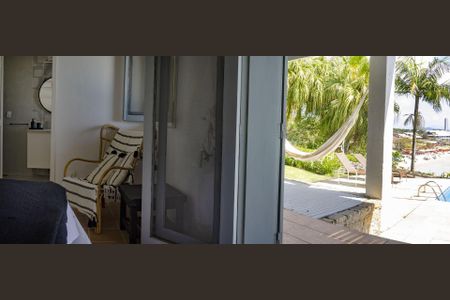 8_photo/952742c01d.f38e38137a2159e3-ATLAS-8ffcf89d-1ebd-4d31-ac96-e90abb5d6b51.jpg de casa à venda com 4 quartos, 100m² em Ponta das Canas, Florianópolis