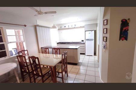 10_photo/952742c2dd.d1e708a2759fb1ce-ATLAS-b392e2ac-4649-4db3-818f-4d01fa5ad437.jpg de casa à venda com 4 quartos, 203m² em Ponta das Canas, Florianópolis