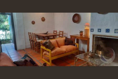 26_photo/952742dd25.03890622e3e06814-ATLAS-183c08e2-e91c-4989-89c3-150827e19efd.jpg de casa à venda com 2 quartos, 55m² em Ponta das Canas, Florianópolis