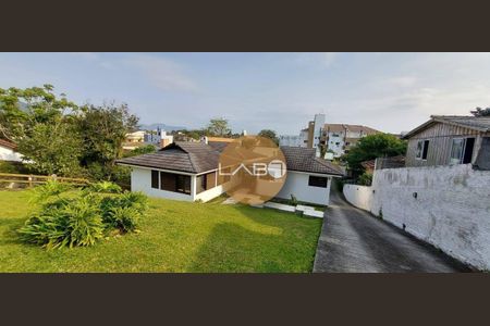 2_photo/952742dd7f.0dba02f6e03a3679-ATLAS-141eea59-160b-4e0b-9662-313e1edf7db9.jpg de casa à venda com 2 quartos, 182m² em Ponta das Canas, Florianópolis