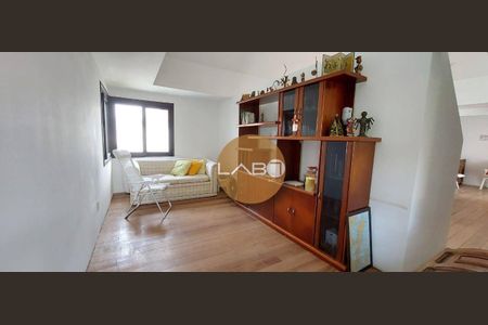 10_photo/952742dd7f.0dba02f6e03a3679-ATLAS-acd0234e-8936-497c-8f2b-06604bd5cd74.jpg de casa à venda com 2 quartos, 182m² em Ponta das Canas, Florianópolis