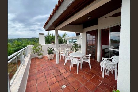 5_photo/952742e5d9.54887b4dc90f8163-ATLAS-89764678-247b-44cb-b5a0-f2e647fb8fa0.jpg de apartamento à venda com 4 quartos, 203m² em Ponta das Canas, Florianópolis