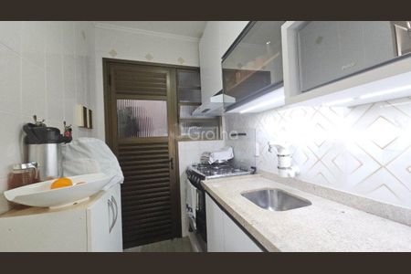 7_photo/952742e5f7.19b754114e83cc4e-ATLAS-041528ee-46bf-4846-91a1-b3b3c6439fbb.jpg de apartamento à venda com 2 quartos, 82m² em Canasvieiras, Florianópolis