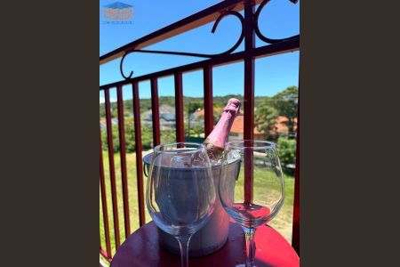 8_photo/952742e601.ead0744c2329e0c8-ATLAS-1f02e9fa-0436-4a0f-be99-7de6834fffee.jpg de casa à venda com 14 quartos, 400m² em Ponta das Canas, Florianópolis