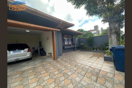 35_photo/952742e61d.8e927f3430f5a69c-ATLAS-ada522e5-e15b-45aa-8250-95f586be863e.jpg de casa à venda com 4 quartos, 211m² em Ponta das Canas, Florianópolis