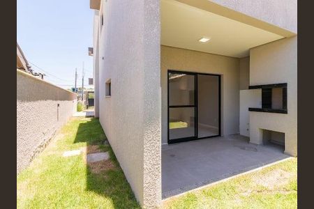 3_photo/952742e6fb.ceff8192393c33de-ATLAS-34ef2edc-a6f2-49d8-bce3-f775cd8b7154.jpg de casa à venda com 3 quartos, 130m² em Ponta das Canas, Florianópolis