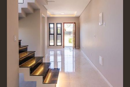 9_photo/952742e6fb.ceff8192393c33de-ATLAS-789f1180-0a05-4d2c-a150-bc39aef3ca10.jpg de casa à venda com 3 quartos, 130m² em Ponta das Canas, Florianópolis