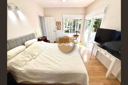 11_photo/952742e8e7.2d5b66cf4807465a-ATLAS-38e60fd1-963a-49d5-9439-68fbac227b31.jpg de casa à venda com 4 quartos, 191m² em Lagoinha do Norte, Florianópolis