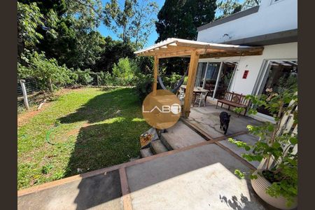 6_photo/952742e8e7.2d5b66cf4807465a-ATLAS-51667223-5124-405d-9192-91c2bb483327.jpg de casa à venda com 4 quartos, 191m² em Lagoinha do Norte, Florianópolis