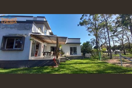 2_photo/952742e8e7.561dcad3d0cedf12-ATLAS-0f828db1-1f81-4c00-a550-1094fe95954d.jpg de casa à venda com 2 quartos, 422m² em Ponta das Canas, Florianópolis