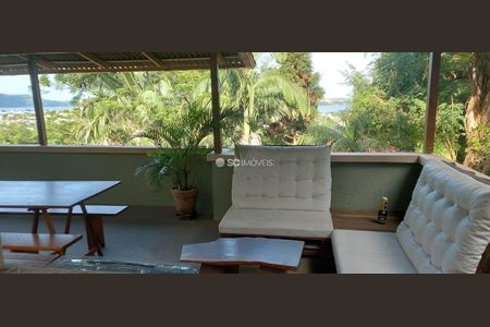 10_photo/952742e92f.3e6957092a4c223d-ATLAS-9e1bbdcf-68e6-4006-be05-eb0dc6a6a6c7.jpg de casa à venda com 3 quartos, 220m² em Ponta das Canas, Florianópolis