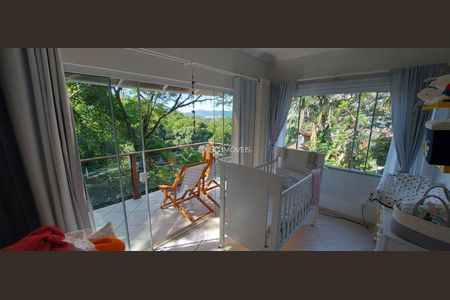 8_photo/952742e92f.3e6957092a4c223d-ATLAS-d76862a6-1b73-4f74-8dfd-ded45f0c698f.jpg de casa à venda com 3 quartos, 220m² em Ponta das Canas, Florianópolis