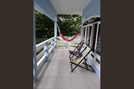 3_photo/952742e951.dc7b031a1d7e8bb1-ATLAS-c8539776-963a-4ded-b596-d4b637d45343.jpg de casa à venda com 6 quartos, 278m² em Ponta das Canas, Florianópolis