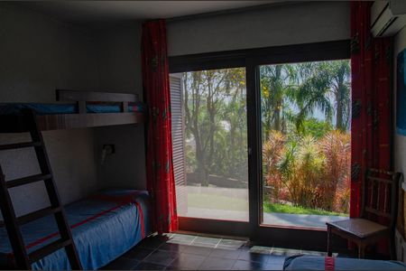 11_photo/952742ea97.93b8fa184532727f-ATLAS-38885d66-eb32-4e70-adc7-5657615bcd8d.jpg de casa à venda com 6 quartos, 620m² em Ponta das Canas, Florianópolis