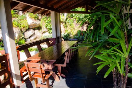 16_photo/952742ea97.93b8fa184532727f-ATLAS-c178233b-77aa-4610-b05d-ef2ec35f3e35.jpg de casa à venda com 6 quartos, 620m² em Ponta das Canas, Florianópolis